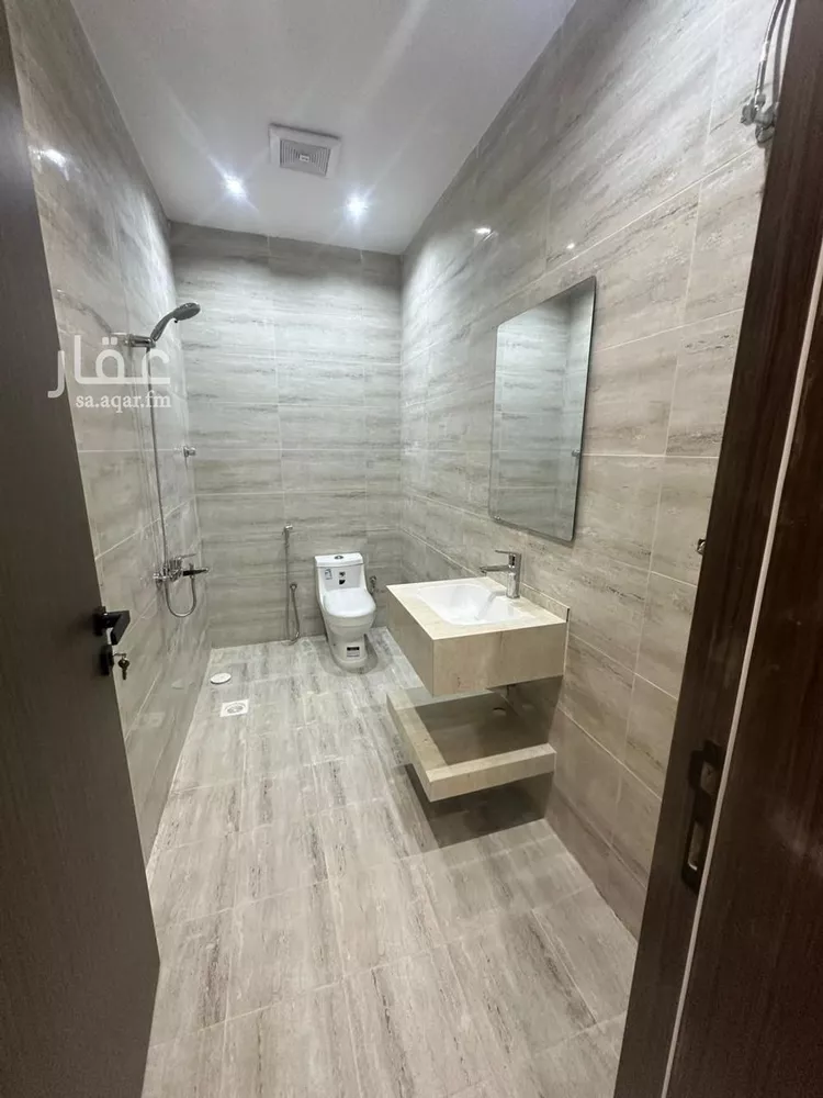عمارة للبيع في شارع اوس ابن مالك الاشجعي, حي وادي البطان, مدينة المدينة المنورة, منطقة المدينة المنورة 9