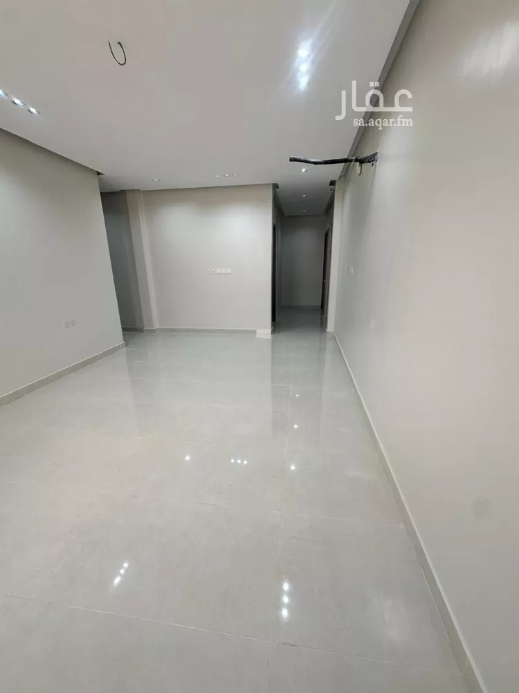 عمارة للبيع في شارع اوس ابن مالك الاشجعي, حي وادي البطان, مدينة المدينة المنورة, منطقة المدينة المنورة 8