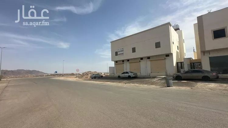 Building for Sale in Medina Al Matar صورة 2