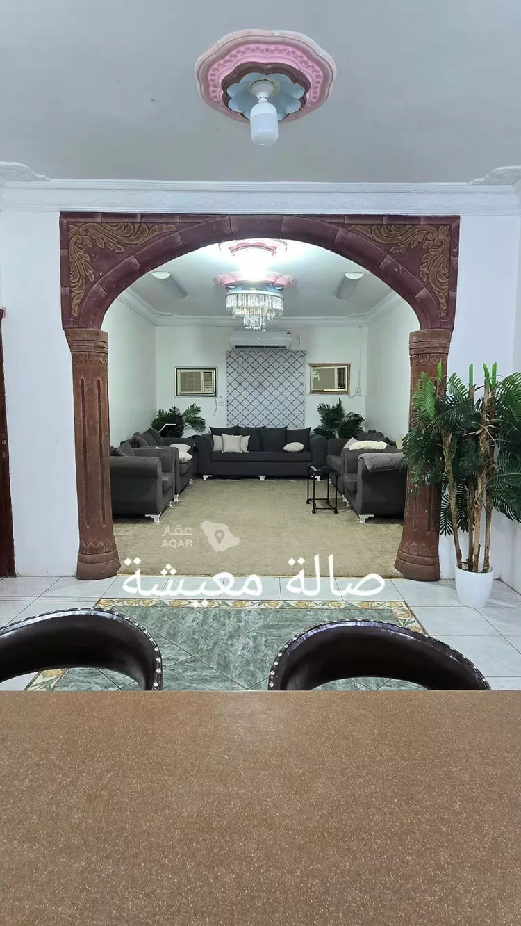 Floor for Sale in Medina Al Matar 15