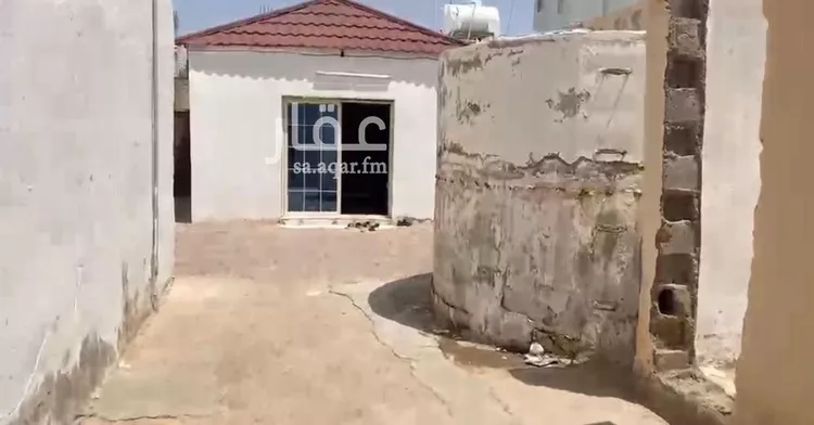 Floor for Sale in Medina Al Matar