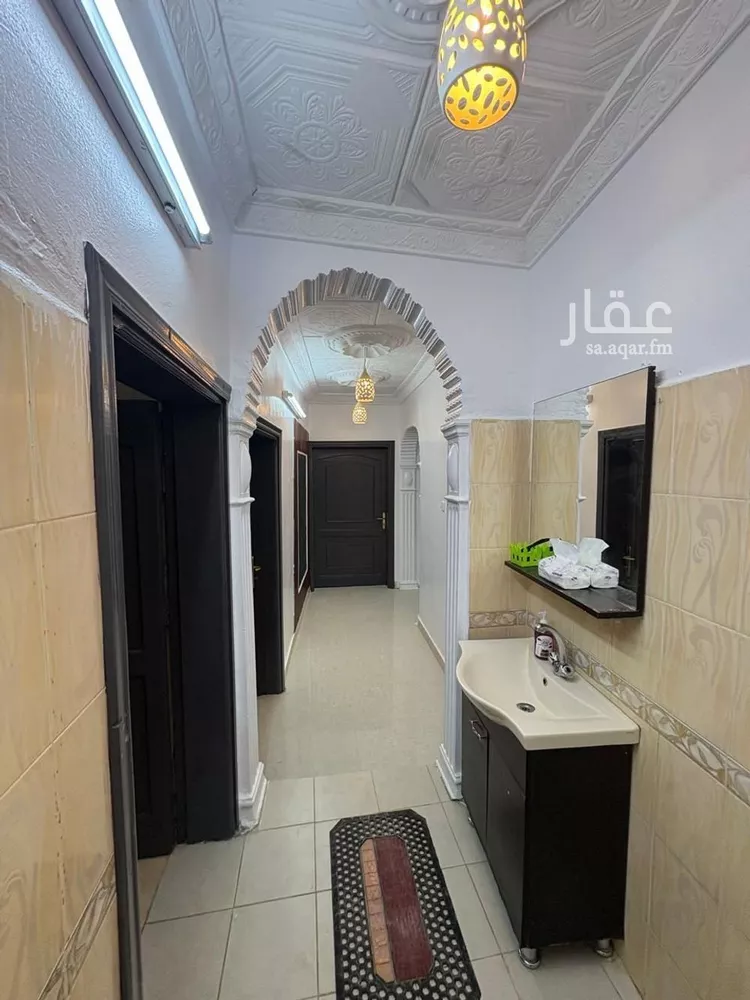 فيلا للبيع في شارع الحناكيه 85, حي الآمتداد الجنوبي لمخطط الحناكية, مدينة الحناكية, منطقة المدينة المنورة 8