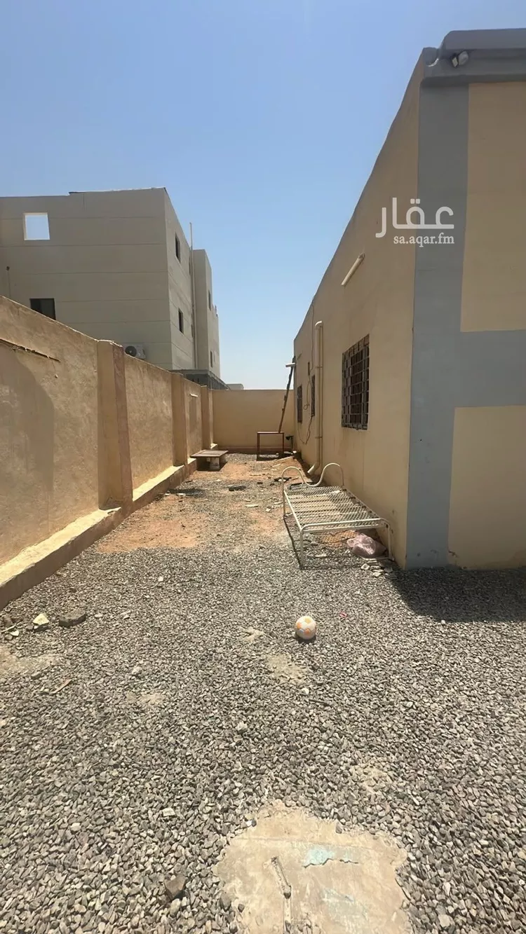 عمارة للبيع في شارع سلمان بن شراحيل, حي وادي البطان, مدينة المدينة المنورة, منطقة المدينة المنورة 13