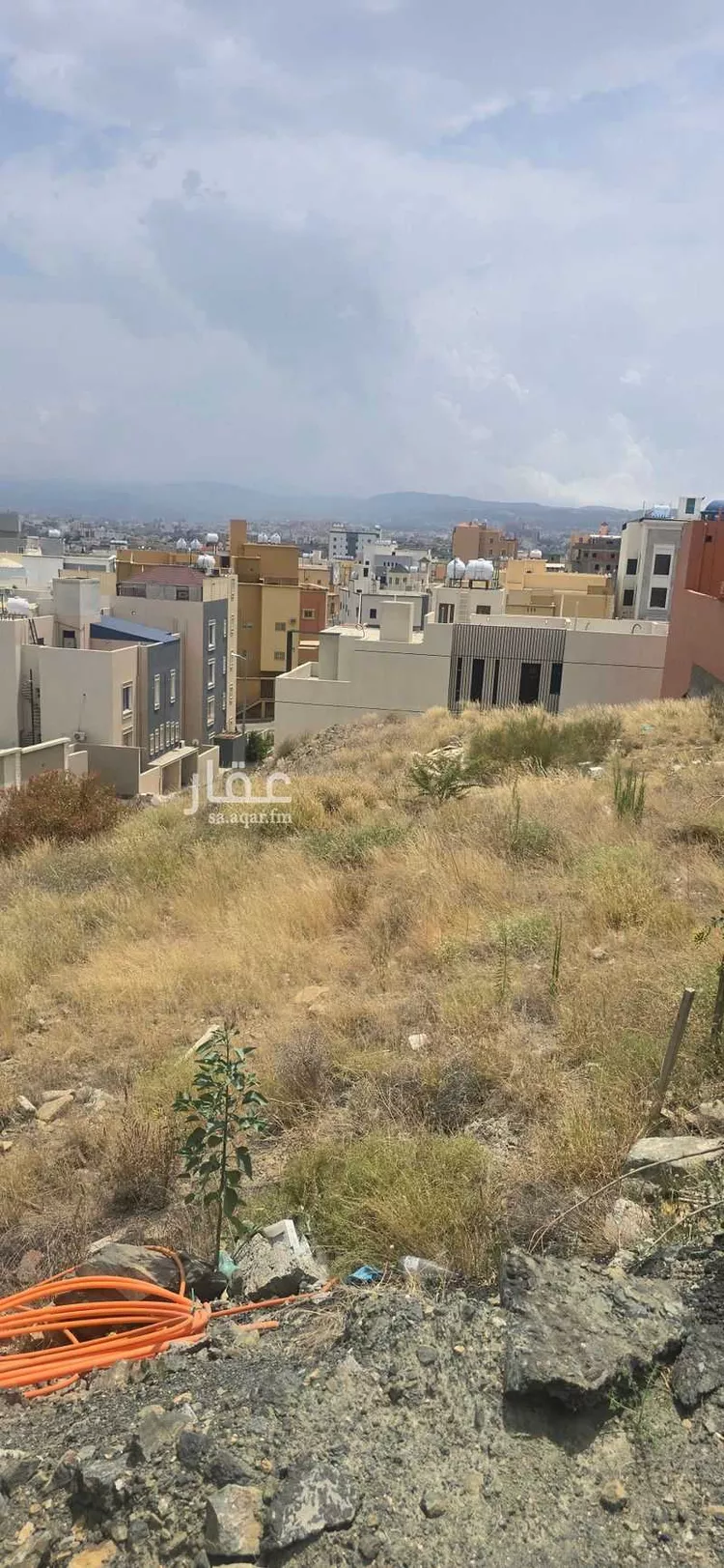 أرض للبيع في شارع ابن حجر العسقلاني, حي العرين, مدينة أبها, منطقة عسير 1 صورة