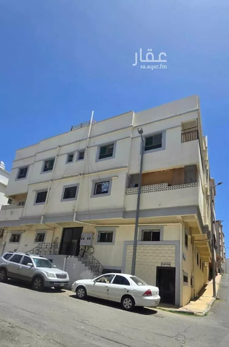 عمارة للبيع في شارع الرمان, حي الفيصلية, مدينة أبها, منطقة عسير