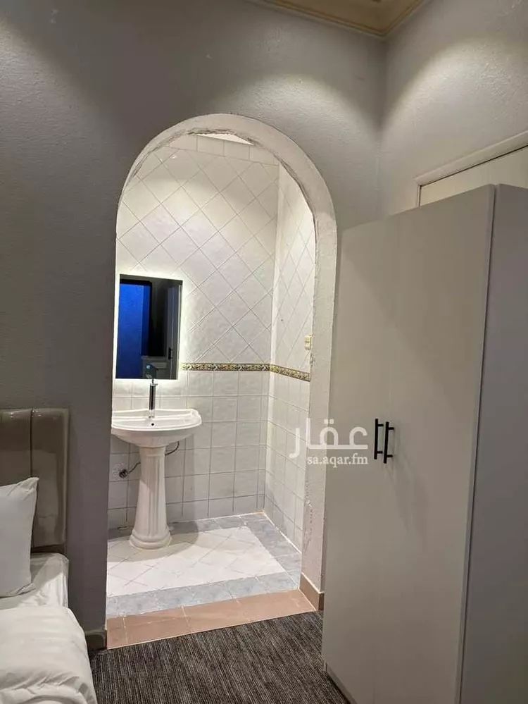 شقة للإيجار في شارع وهيب بن عمير ، حي الربيع ، جدة ، جدة صورة 3