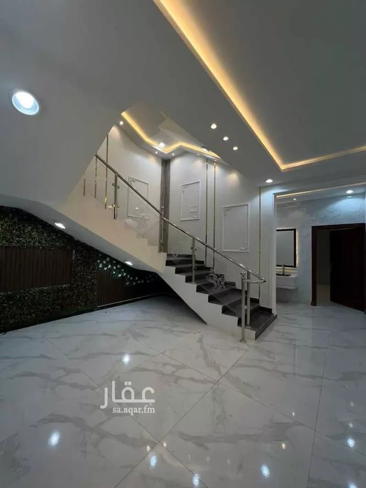 فيلا للبيع في شارع احمد الحفرواي, حي الراقي, مدينة خميس مشيط, منطقة عسير صورة 5