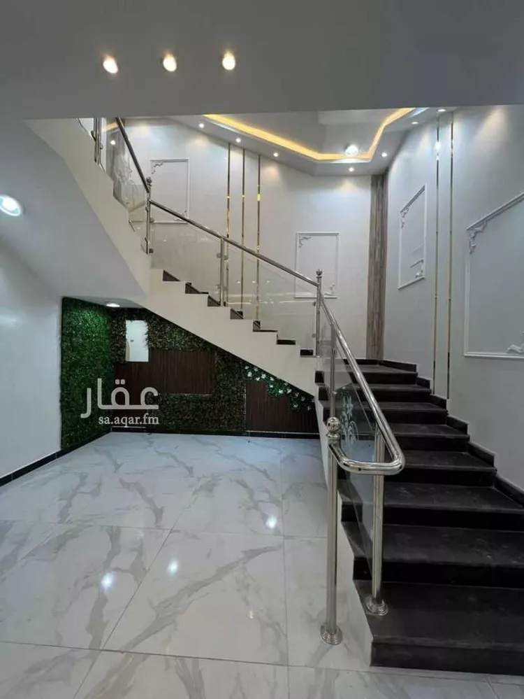 فيلا للبيع في شارع احمد الحفرواي, حي الراقي, مدينة خميس مشيط, منطقة عسير