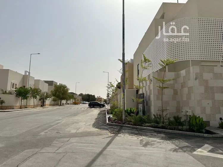 دور للبيع في شارع الامير احمد بن عبدالرحمن, حي الورود, مدينة الرياض, منطقة الرياض صورة 2