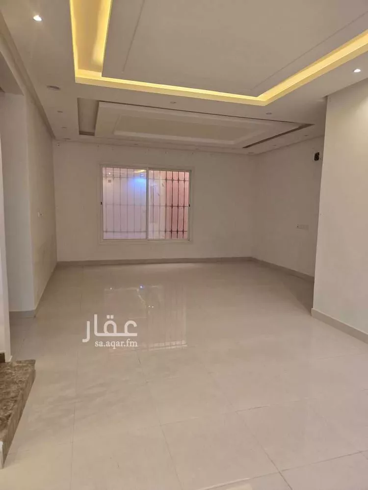 فيلا للإيجار في شارع جبل عسيب, حي القادسية, مدينة الرياض, منطقة الرياض صورة 5
