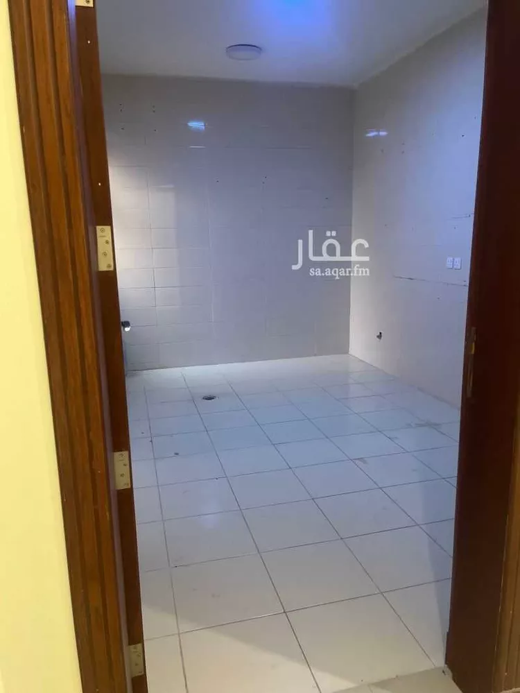 شقة للإيجار في شارع محمد هلال سنبل, حي بدر, مدينة الرياض, منطقة الرياض صورة 3