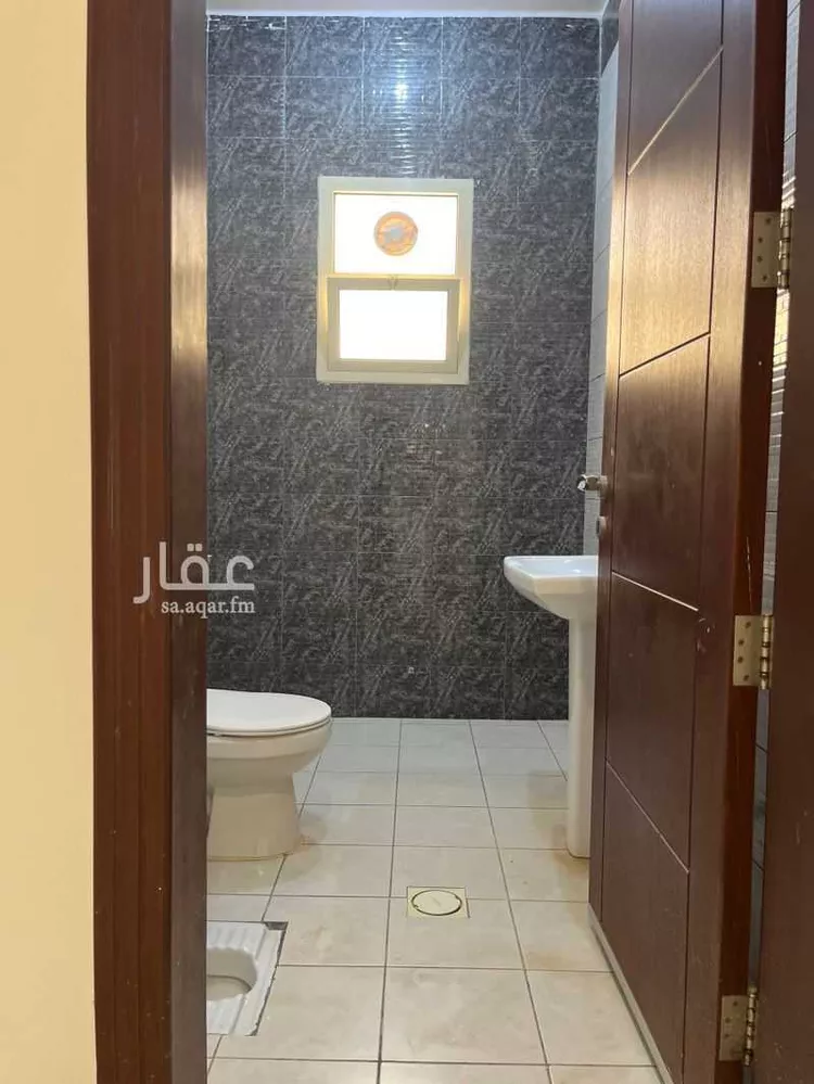 شقة للإيجار في شارع أبي الأمامة القيسي, حي بدر, مدينة الرياض, منطقة الرياض صورة 3