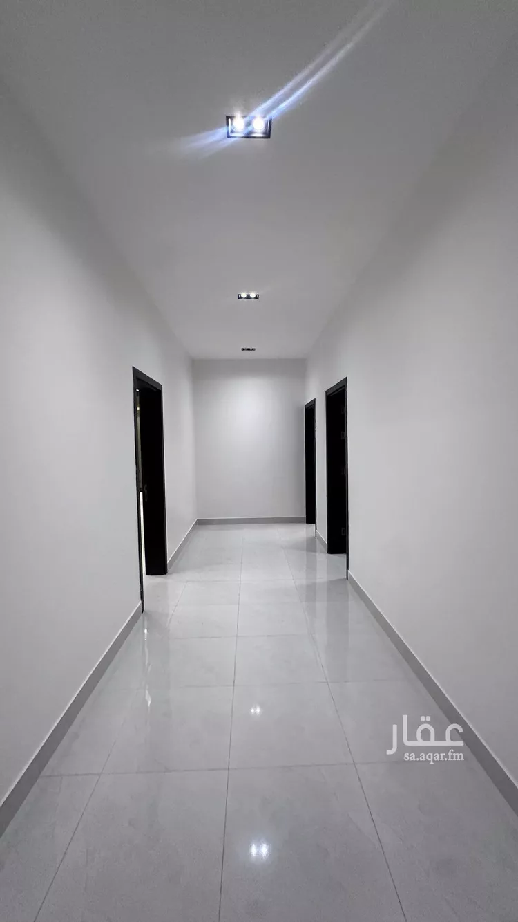 عمارة للإيجار في شارع القريتين, حي ظهرة لبن, مدينة الرياض, منطقة الرياض
