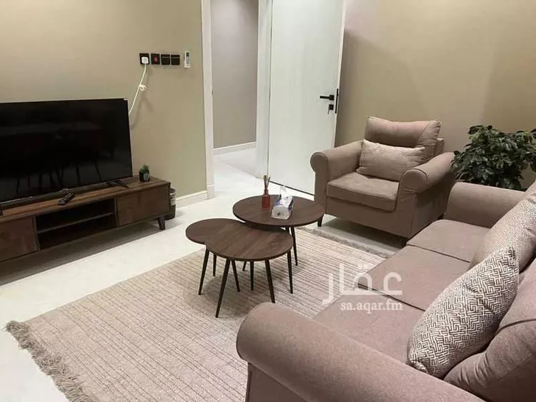 شقة للإيجار في شارع فيصل بن عبدالعزيز, حي الورود, مدينة المزاحمية, منطقة الرياض صورة 2