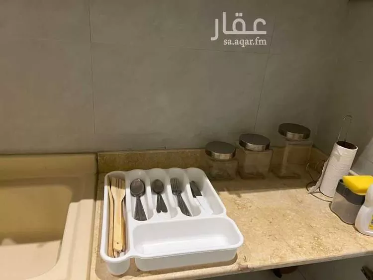 شقة للإيجار في شارع فيصل بن عبدالعزيز, حي الورود, مدينة المزاحمية, منطقة الرياض صورة 4