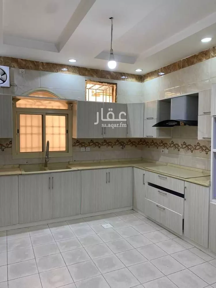 شقة للإيجار في شارع عبدالملك ابن داود, حي الحمدانية, مدينة جدة, منطقة مكة المكرمة صورة 3