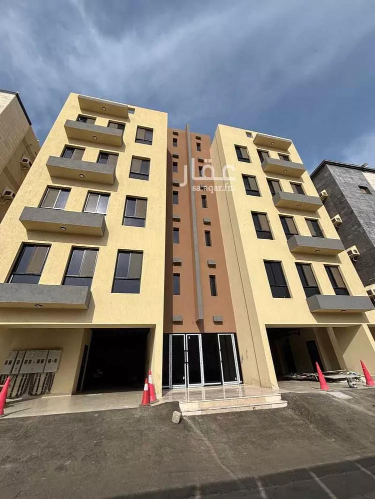 عمارة للبيع في شارع ابن ابي اللطف, حي السلامة, مدينة جدة, منطقة مكة المكرمة