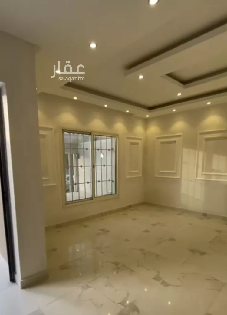 فيلا للإيجار في شارع التعاون, حي الريان, مدينة الاحساء, المنطقة الشرقية صورة 2