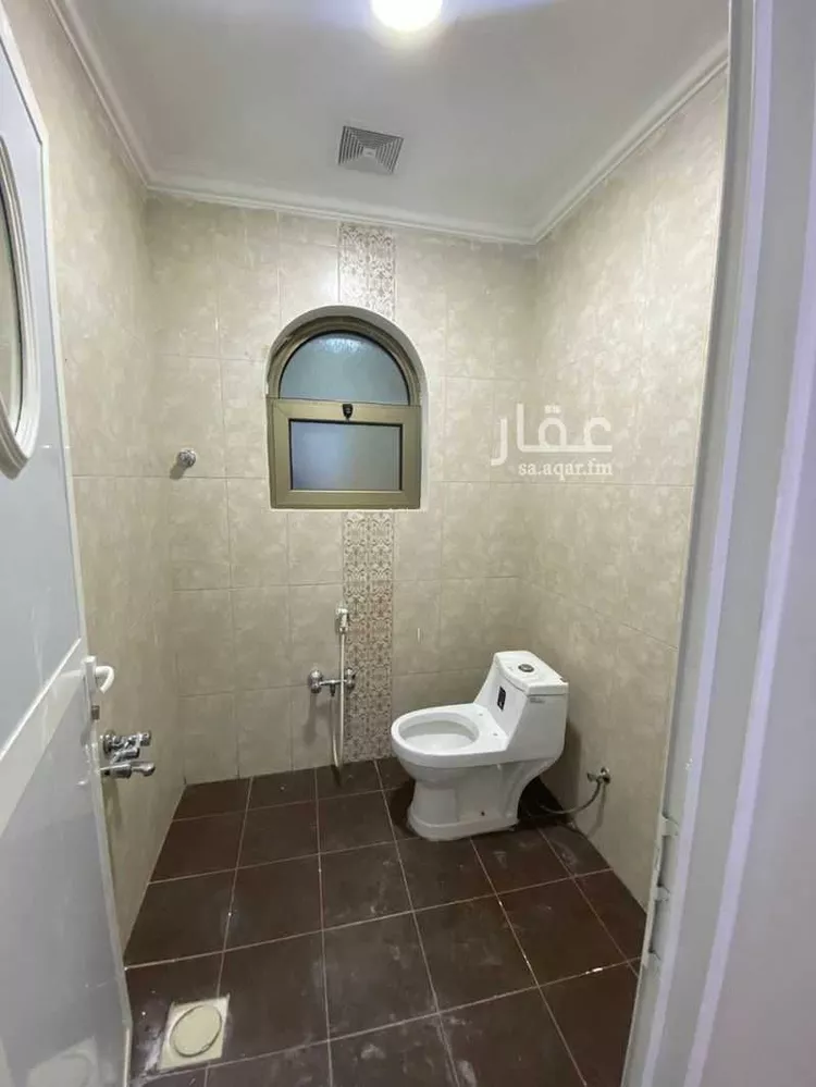 شقة للإيجار في شارع فرحان السعود, حي الرويضة, مدينة الاحساء, المنطقة الشرقية صورة 2