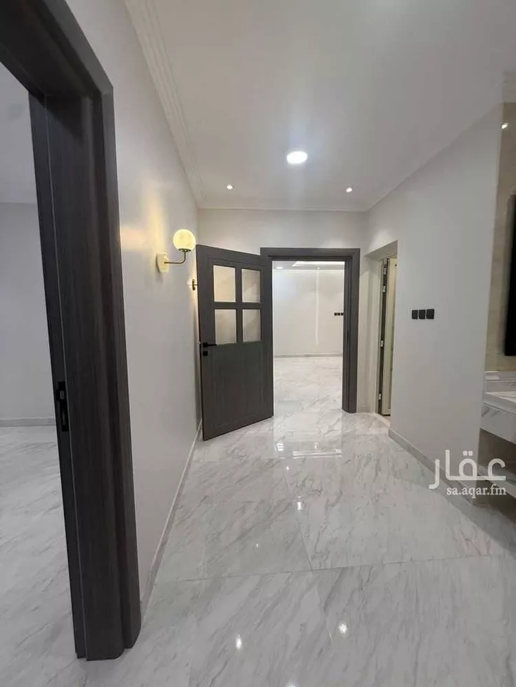 شقة للإيجار في شارع اليغموري, حي الرويضة, مدينة الاحساء, المنطقة الشرقية صورة 2