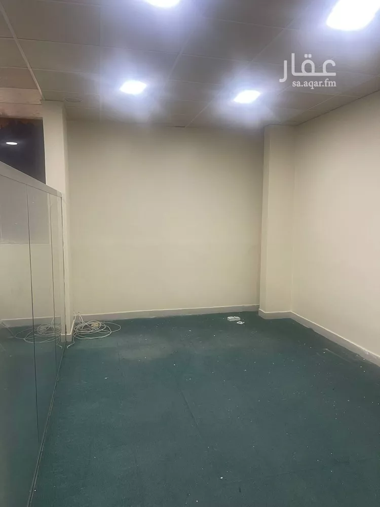 مكتب تجاري للإيجار في شارع عمرو ابن هشام ??بن عمرو ابن ربيعة, حي النعاثل, مدينة الاحساء, المنطقة الشرقية صورة 2