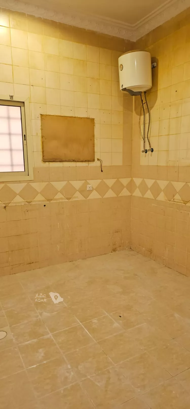 Floor for Rent in Riyadh Al Qadisiyah 7