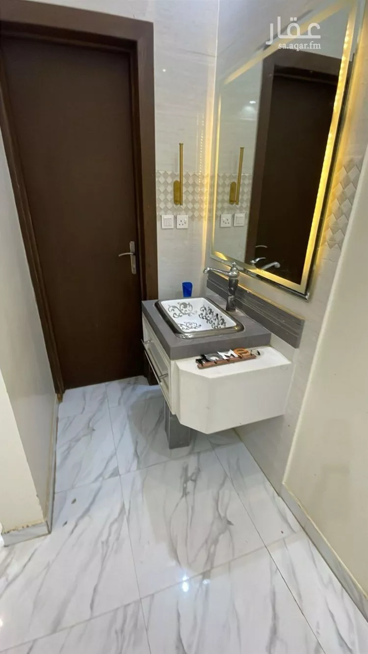 Floor for Sale in Al Muzahimiyah Al Hada صورة 4