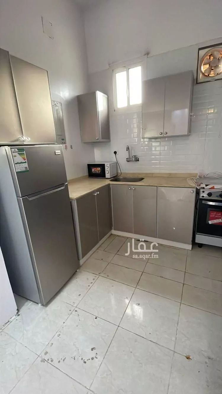 شقة للإيجار في شارع شارع عمر بن الخطاب, حي الروضة, مدينة رفحاء, منطقة الحدود الشماليه صورة 5