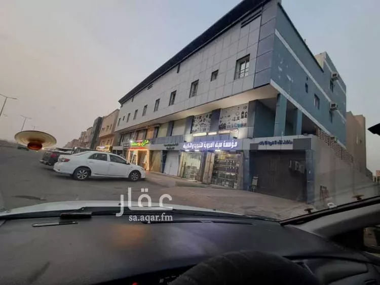 محل للإيجار في شارع عبدالرحمن ابن مخلوف, حي الدفاع, مدينة المدينة المنورة, منطقة المدينة المنورة صورة 2