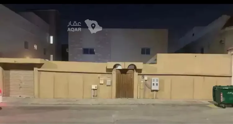 فيلا للبيع في شارع ابراهيم بن عفيصان, حي الروضة, مدينة الرياض, منطقة الرياض