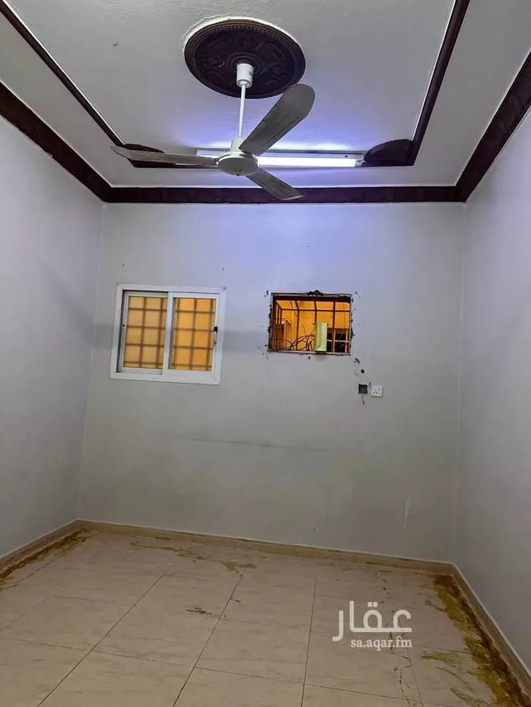Building for Rent in Riyadh Al Khaleej صورة 2