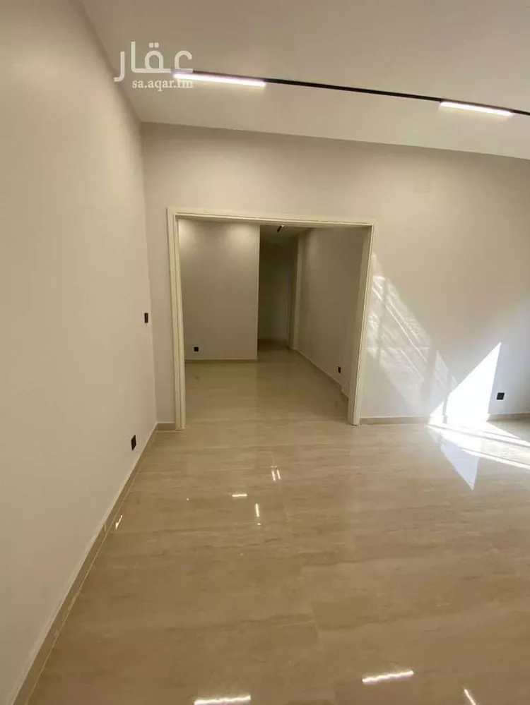 عمارة للإيجار في شارع عباد بن سهل, حي النموذجية, مدينة الرياض, منطقة الرياض صورة 2