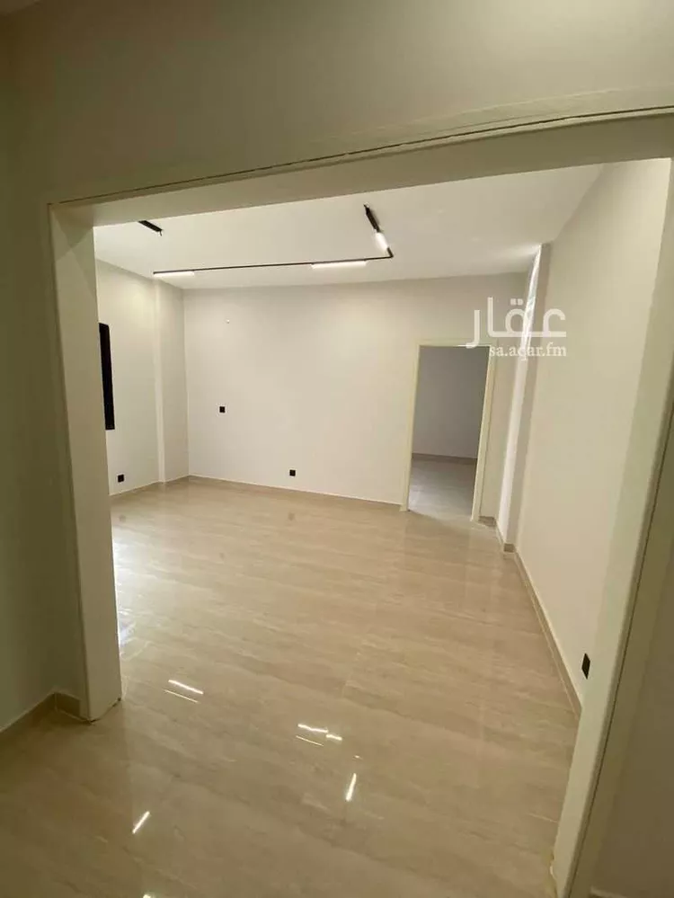 عمارة للإيجار في شارع عباد بن سهل, حي النموذجية, مدينة الرياض, منطقة الرياض صورة 4