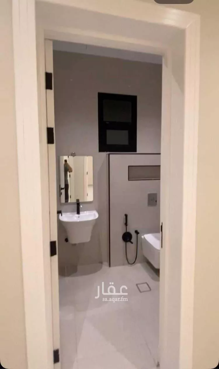 دور للبيع في شارع ابن عيسى الجباني, حي الجنادرية, مدينة الرياض, منطقة الرياض صورة 5