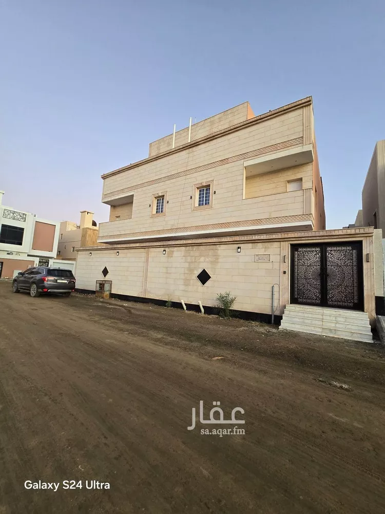 فيلا للبيع في شارع عبد الرحمن بن منقذ, حي الياقوت, مدينة جدة, منطقة مكة المكرمة صورة 2