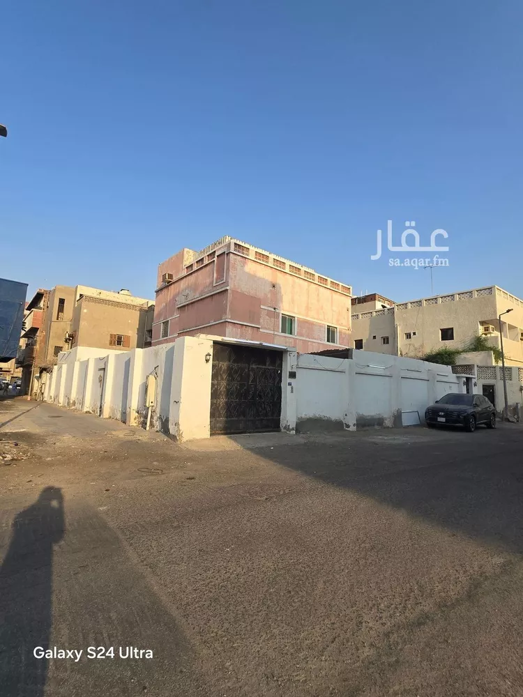 Building for Sale in Jeddah Al Ruwais