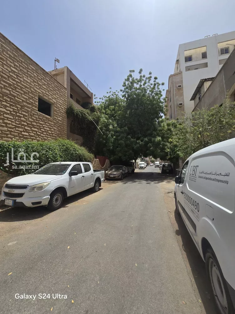 عمارة للبيع في شارع الملازم, حي العزيزية, مدينة جدة, منطقة مكة المكرمة صورة 2