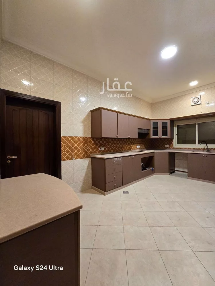 فيلا للإيجار في شارع علي المغربي, حي الشراع, مدينة جدة, منطقة مكة المكرمة صورة 2