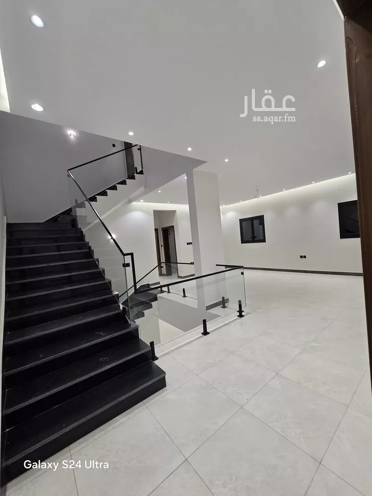 فيلا للبيع في شارع إبن علقمة التميمي, حي طيبة, مدينة جدة, منطقة مكة المكرمة 13