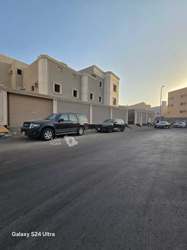 عمارة للبيع في شارع عمرو بن عبيد, حي الحمدانية, مدينة جدة, منطقة مكة المكرمة 2
