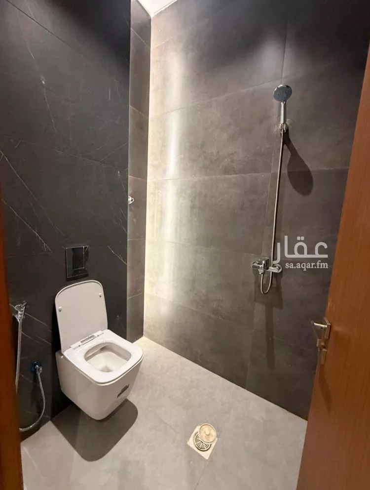 فيلا للبيع في شارع أحمد بن قطرب, حي الياقوت, مدينة جدة, منطقة مكة المكرمة 24