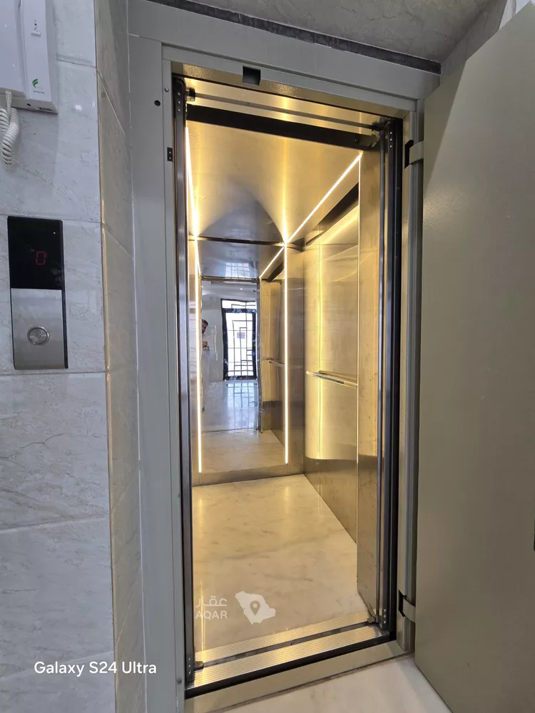 عمارة للبيع في شارع اوثيلان, حي الرحمانية, مدينة جدة, منطقة مكة المكرمة 12