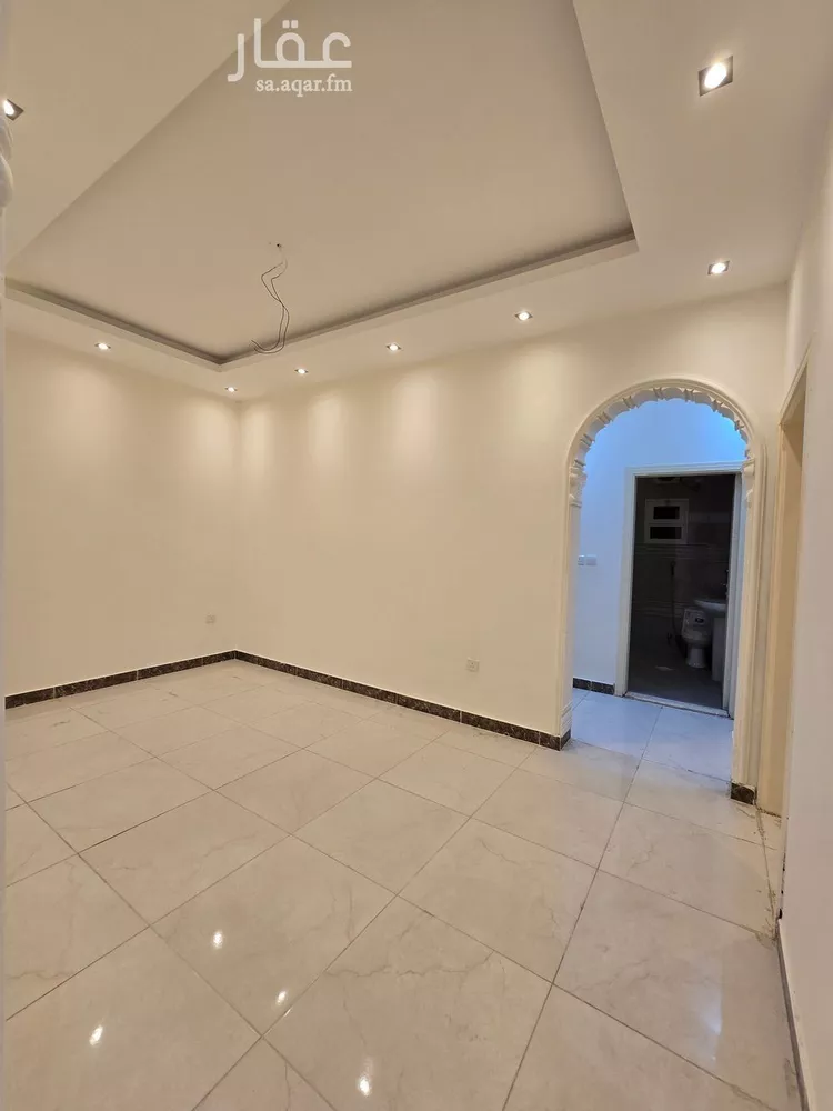 عمارة للبيع في شارع الحراني, حي الزمرد, مدينة جدة, منطقة مكة المكرمة صورة 4