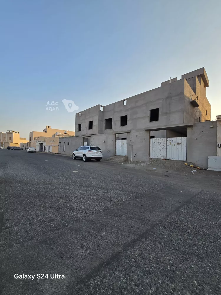 عمارة للبيع في شارع عبدالملك الالبيري, حي الفروسية, مدينة جدة, منطقة مكة المكرمة صورة 3