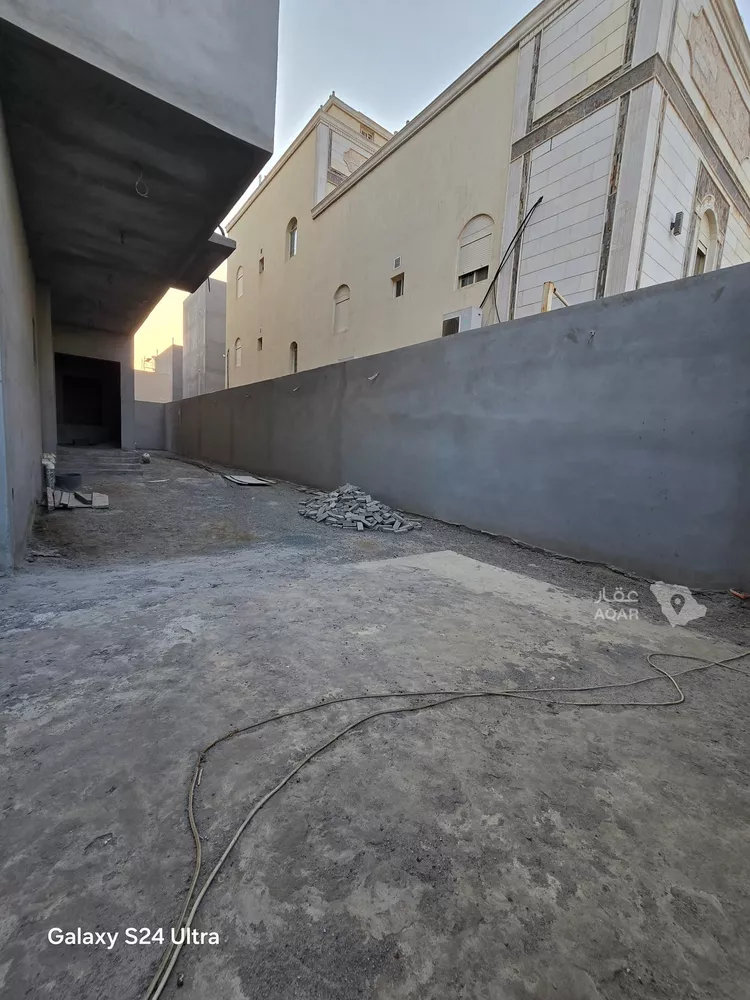 عمارة للبيع في شارع عبدالملك الالبيري, حي الفروسية, مدينة جدة, منطقة مكة المكرمة 16