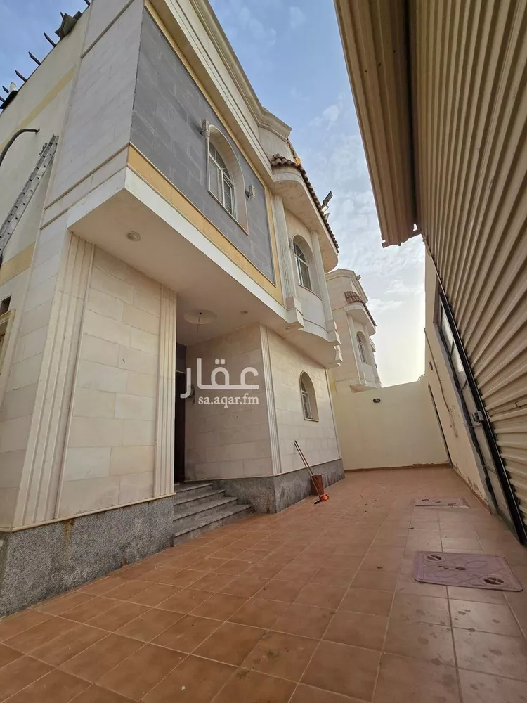 عمارة للبيع في شارع أبي الحسين النعماني, حي الزمرد, مدينة جدة, منطقة مكة المكرمة صورة 3