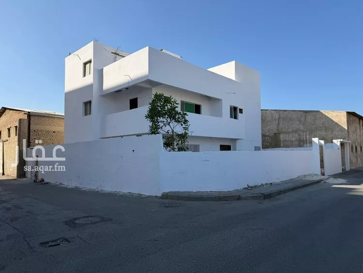 Building for Sale in Jeddah Al Qurayyat