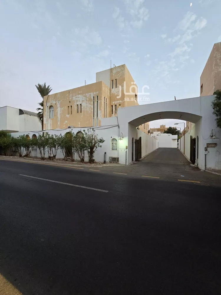 فيلا للبيع في شارع صقر قريش, حي السلامة, مدينة جدة, منطقة مكة المكرمة صورة 2