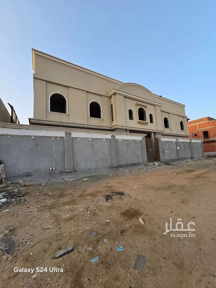 عمارة للبيع في حي البحيرات, مدينة جدة, منطقة مكة المكرمة