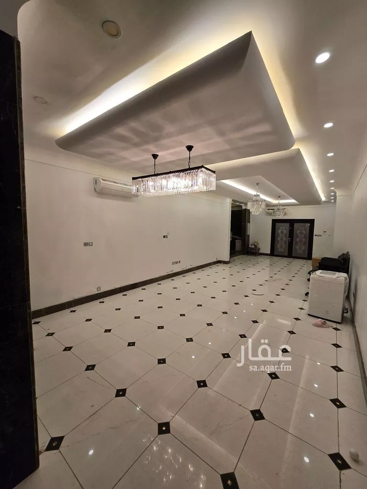 فيلا للبيع في شارع إبن البحرى, حي اللؤلؤ, مدينة جدة, منطقة مكة المكرمة صورة 5